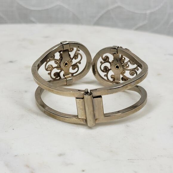 Vintage Garnet Rhinestones Cuff Bracelet Silver Tone Spring Hinged Closure - Picture 12 of 15